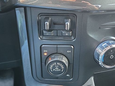 Used 2022 Ford F150 XLT w/ Equipment Group 302A High image 25