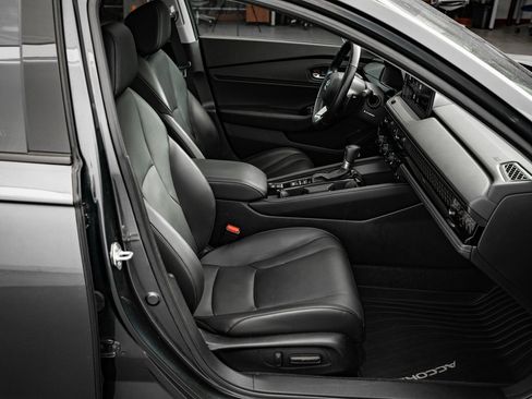 Used 2023 Honda Accord Touring image 24