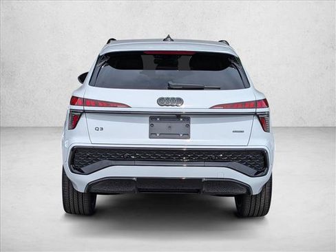 New 2026 Audi Q3 quattro 2.0T AWD/4WD image 8