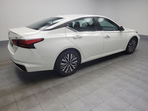 Used 2023 Nissan Altima 2.5 SV image 10