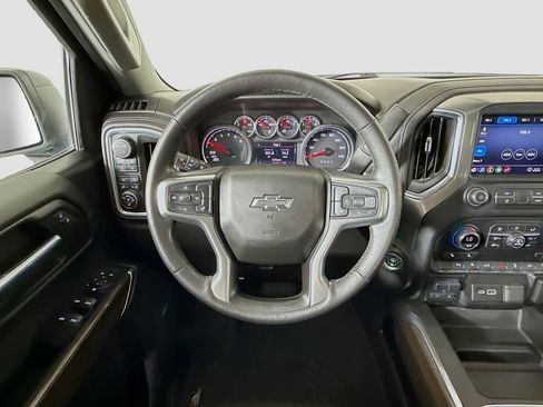 Used 2020 Chevrolet Silverado 1500 LT Trail Boss image 11