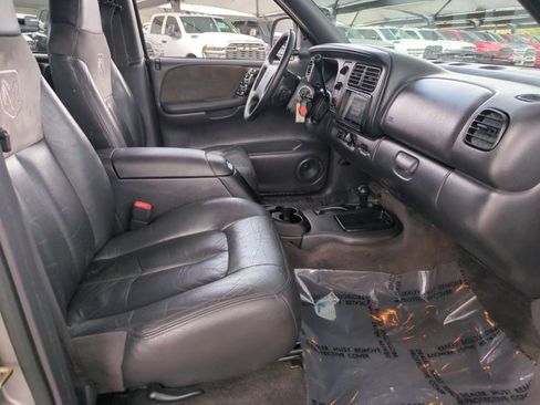 Used 1999 Dodge Durango 4WD image 21