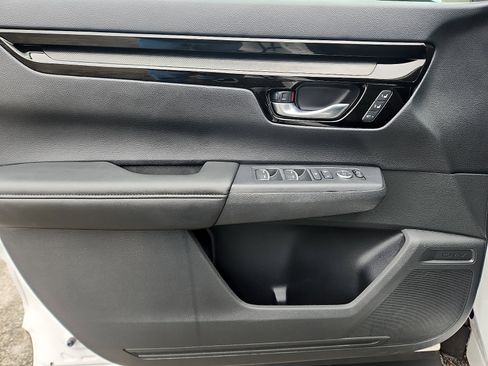 Used 2025 Honda CR-V EX-L image 13