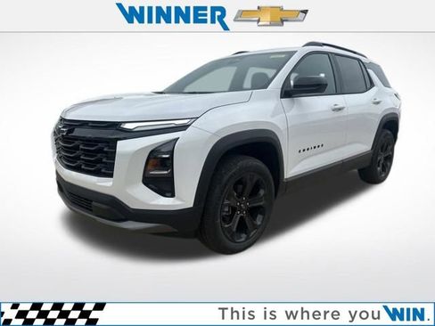 New 2026 Chevrolet Equinox LT AWD/4WD image 1