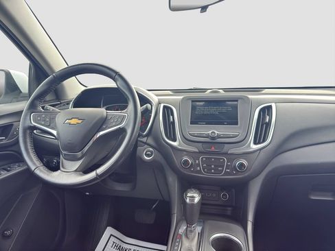 Used 2019 Chevrolet Equinox LT FWD image 10