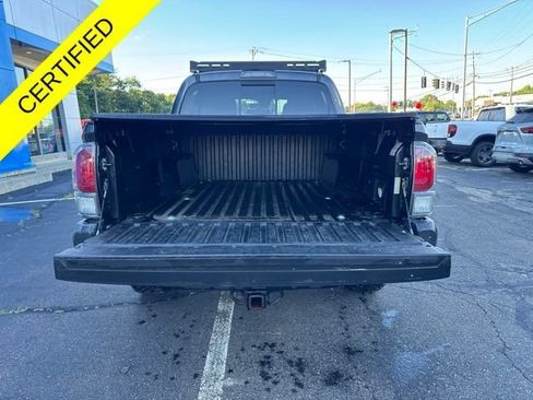 Used 2021 Toyota Tacoma TRD Off-Road AWD/4WD image 22