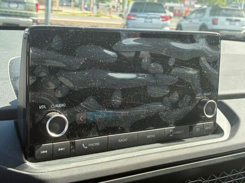 Used 2024 Honda Accord EX image 23