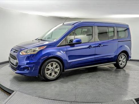 Used 2017 Ford Transit Connect Titanium image 2