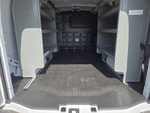 New 2025 GMC Savana 2500 w/ Driver Convenience Package image 21