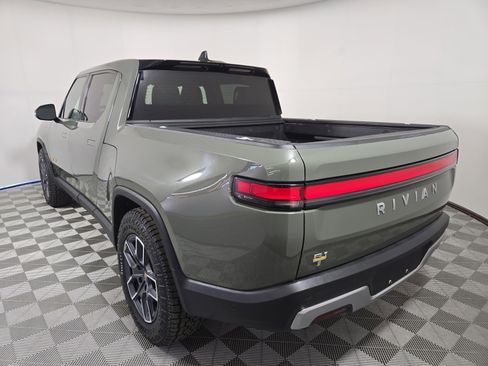 Used 2022 Rivian R1T Launch Edition image 3