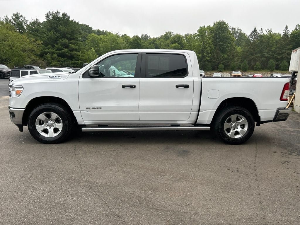 Used 2023 RAM 1500 Big Horn AWD/4WD image 3
