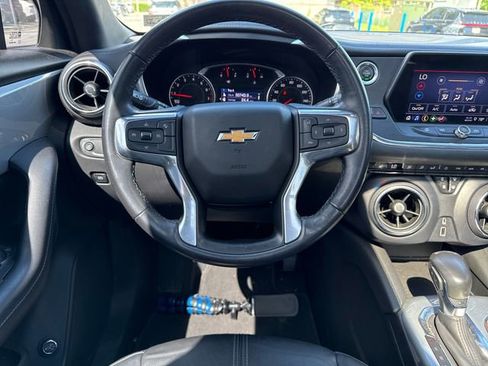 Used 2022 Chevrolet Blazer LT AWD/4WD image 14