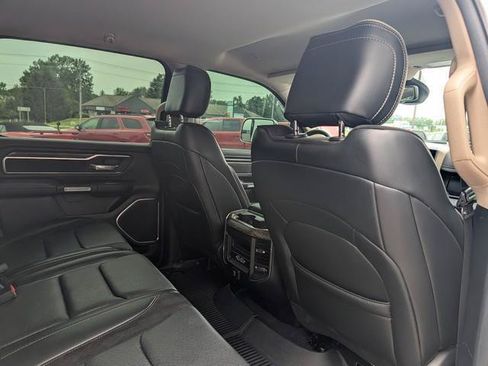 Used 2019 RAM 1500 Laramie AWD/4WD image 22