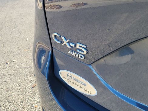 Used 2023 MAZDA CX-5 Carbon Edition image 7