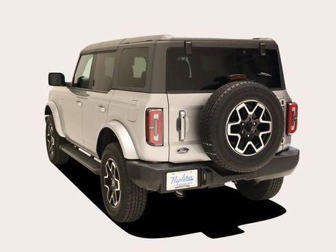 Used 2024 Ford Bronco Outer Banks AWD/4WD image 8