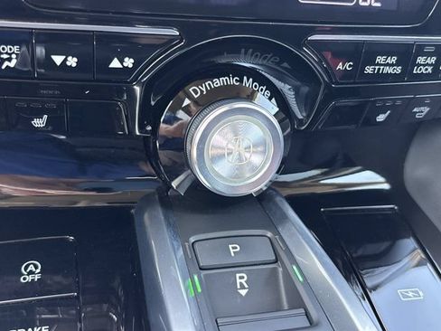 Used 2023 Acura MDX FWD w/ Technology Package image 39