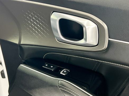 Used 2021 Kia Sorento SX FWD image 33