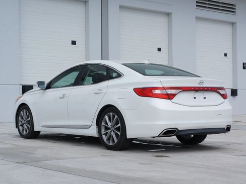 Used 2016 Hyundai Azera image 9