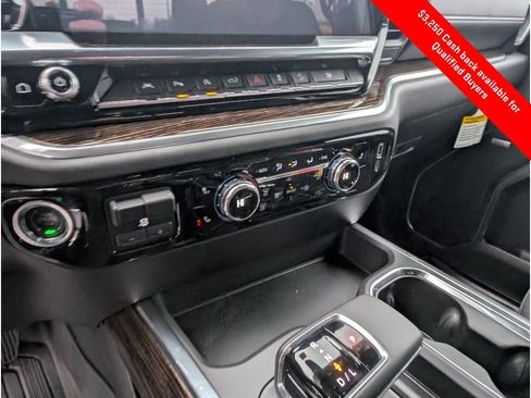 New 2026 GMC Sierra 1500 Elevation image 24