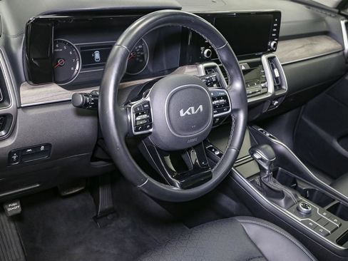 Used 2022 Kia Sorento S w/ Panoramic Sunroof Package AWD/4WD image 25