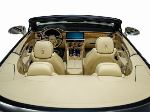 Used 2020 Bentley Continental GT V8 image 53