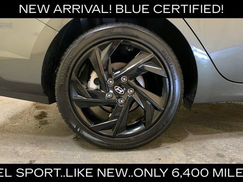 Used 2026 Hyundai Elantra Sport FWD image 14