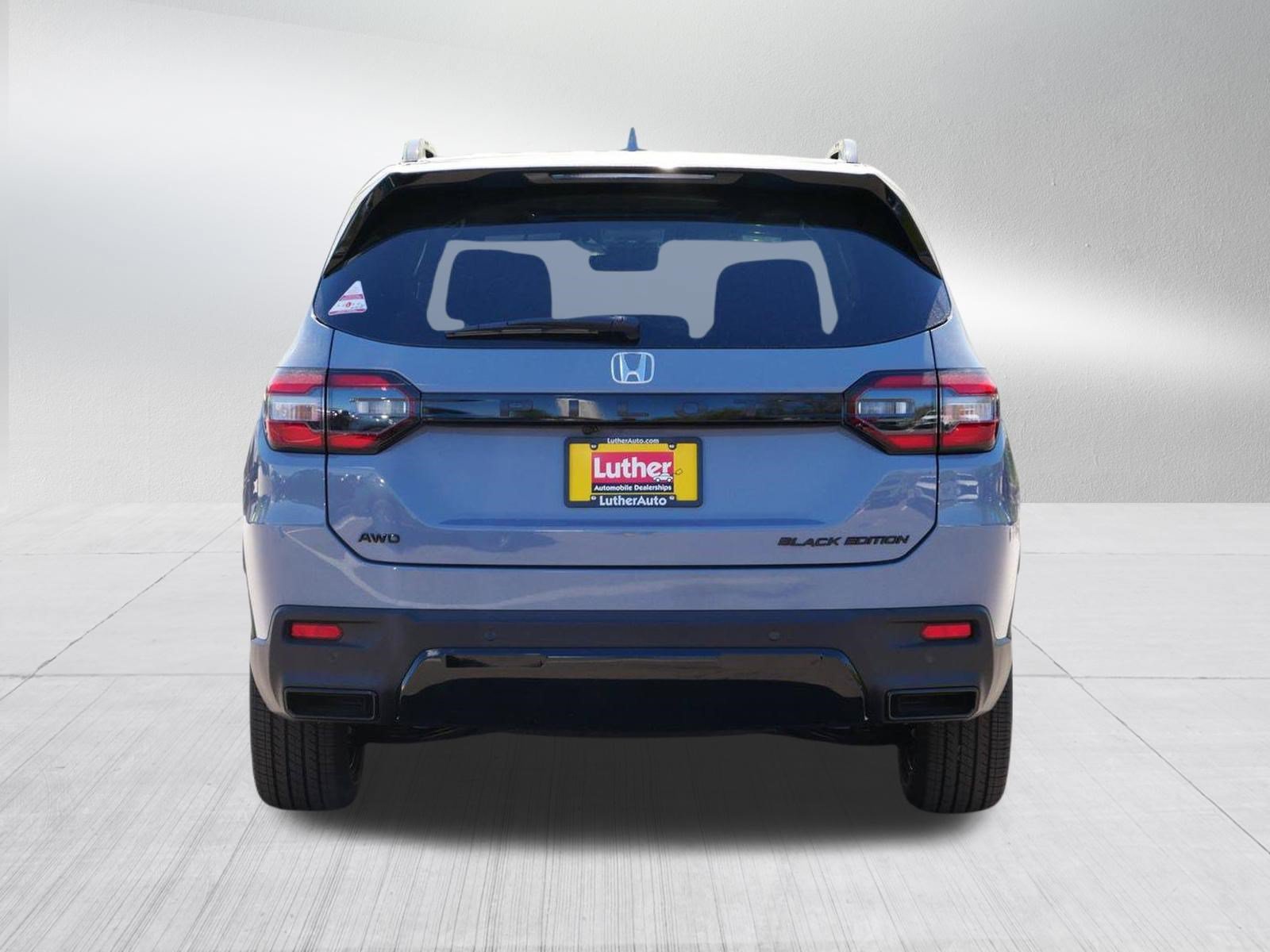 New 2026 Honda Pilot Black Edition image 6