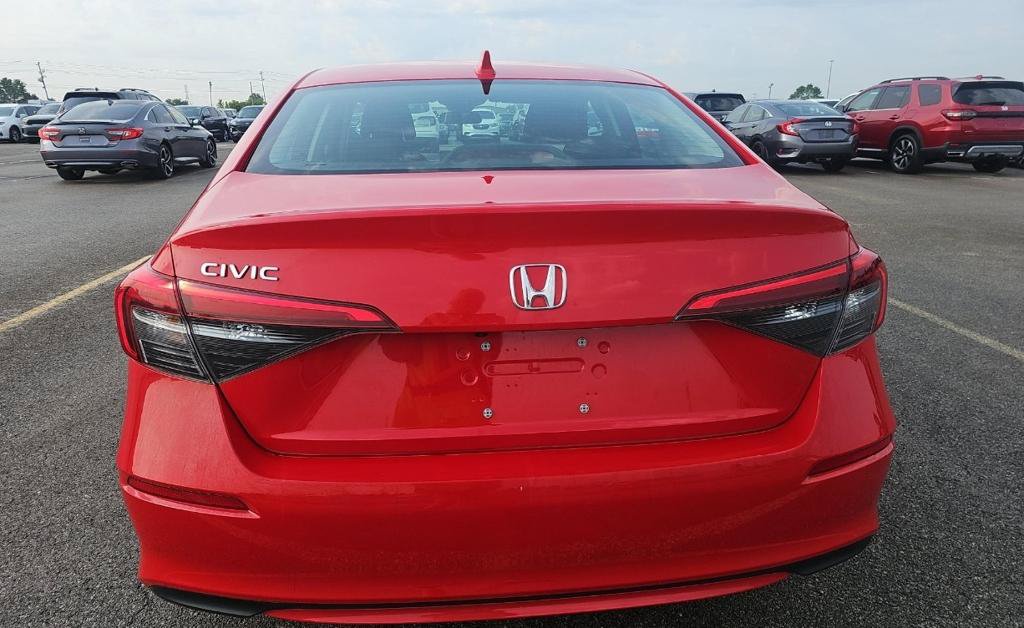Used 2022 Honda Civic EX image 5