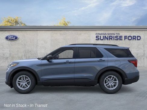 New 2026 Ford Explorer Active w/ Active Comfort Package RWD image 3