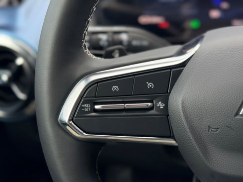 New 2026 Chevrolet Equinox EV LT image 11