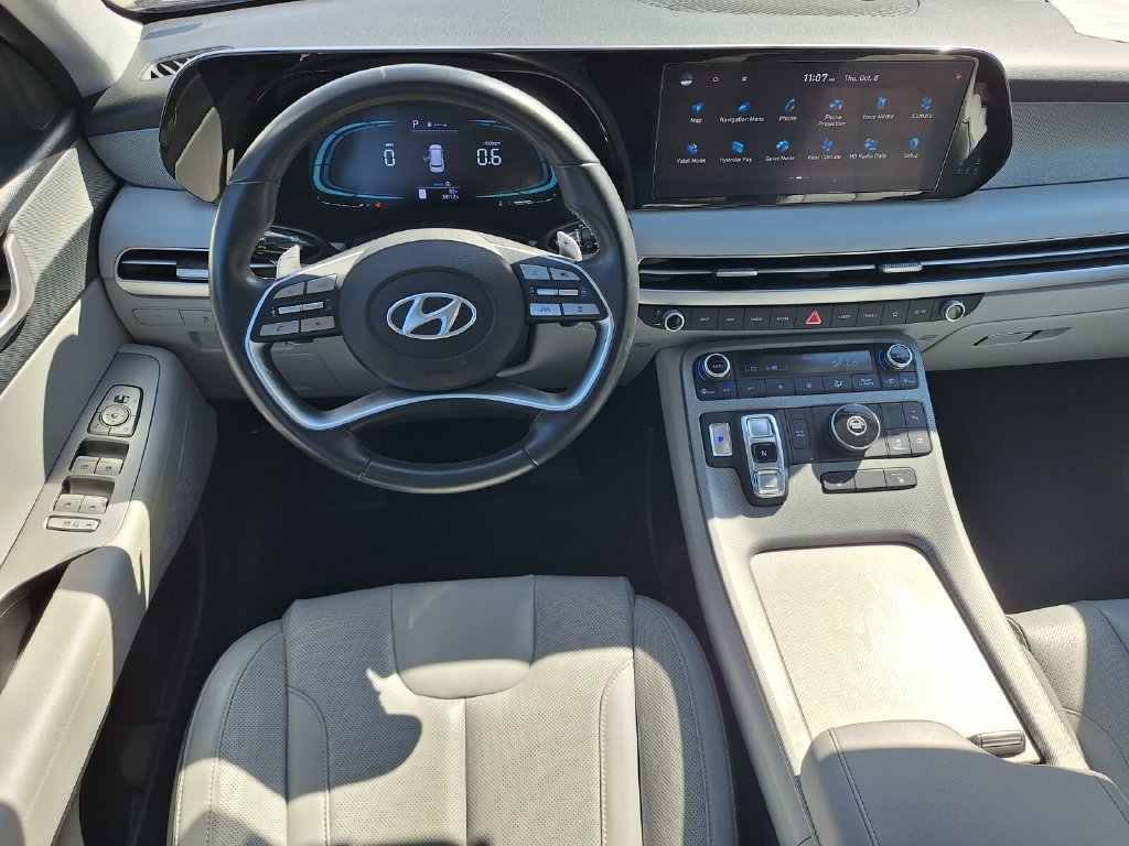 Used 2025 Hyundai Palisade SEL FWD image 11