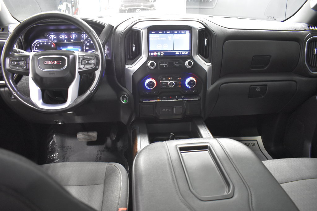 Used 2021 GMC Sierra 1500 Elevation w/ LPO, Elevation Black Package AWD/4WD image 13
