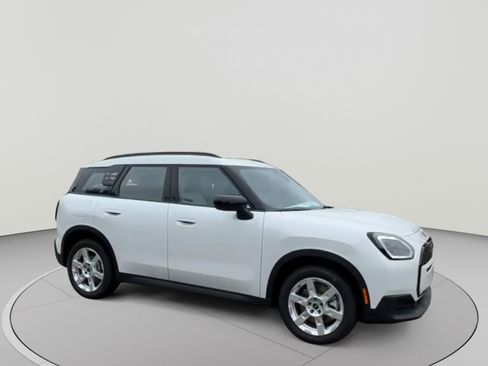 Used 2025 MINI Cooper Countryman S AWD/4WD image 2