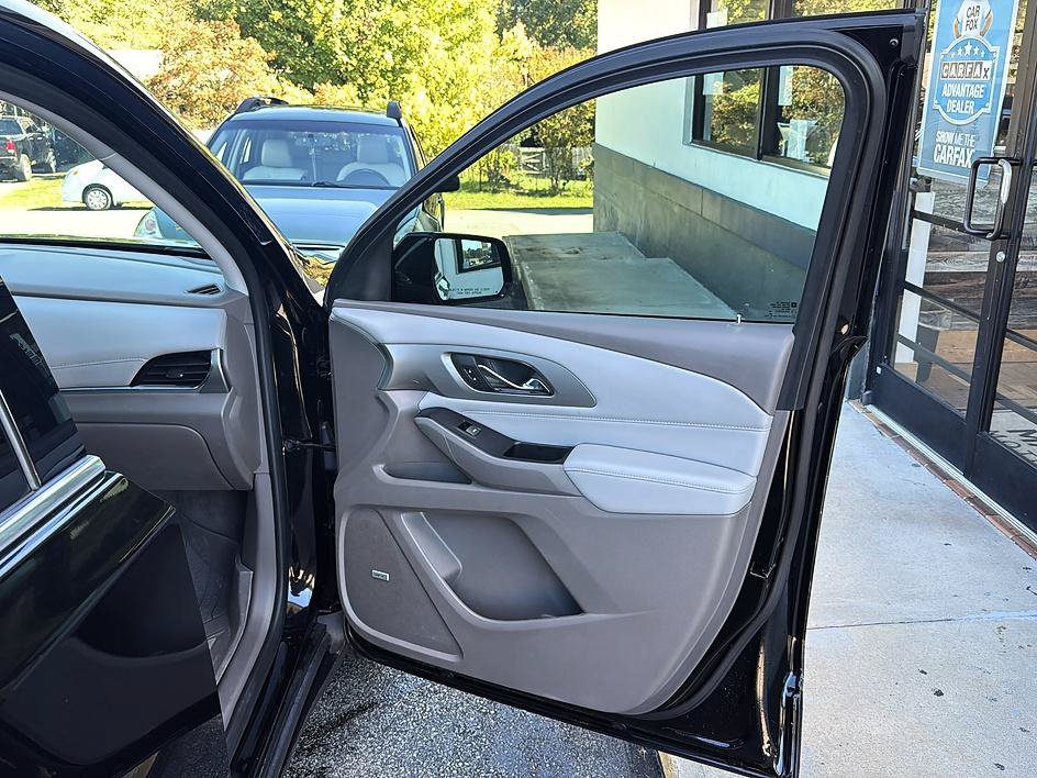 Used 2019 Chevrolet Traverse LT w/ LT Premium Package FWD image 36