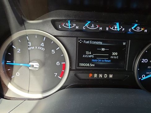 Used 2022 Ford F250 XLT w/ XLT Premium Package AWD/4WD image 4