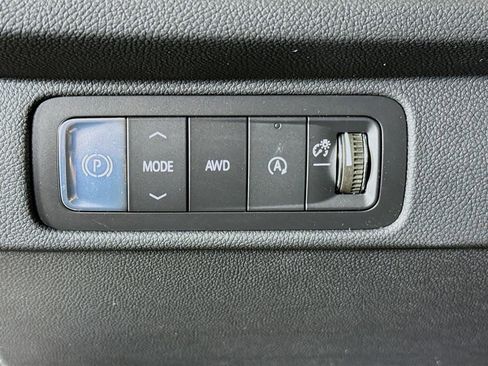 New 2026 Chevrolet Traverse RS w/ LPO, Floor Liner Package image 10