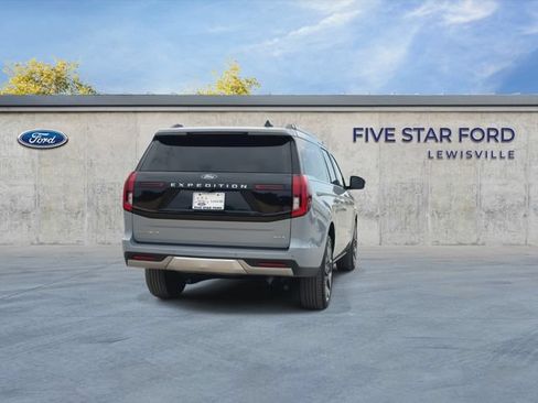 Used 2025 Ford Expedition Max Platinum w/ Platinum Ultimate Package AWD/4WD image 7