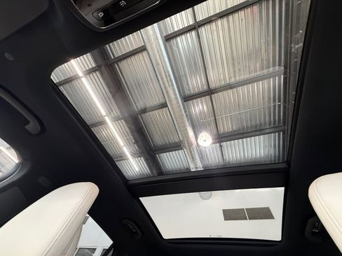 Certified 2026 Mercedes-Benz GLC 300 4MATIC image 33