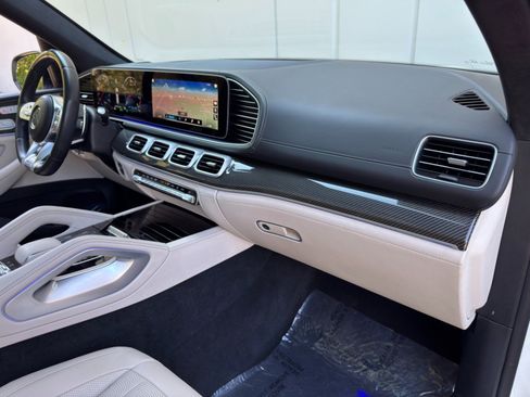 Used 2022 Mercedes-Benz GLS 63 AMG 4MATIC image 15