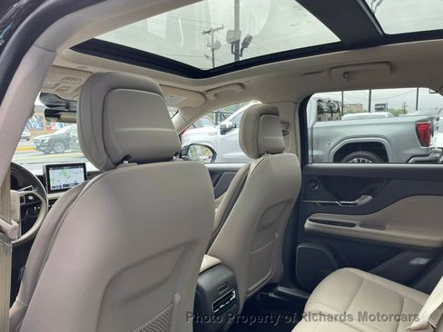 Used 2020 Lincoln Corsair Reserve w/ Elements Package image 17