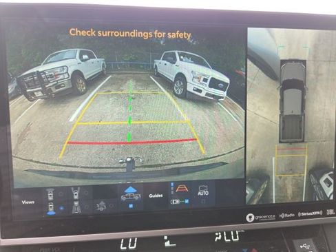 Used 2024 Toyota Tundra Limited image 12