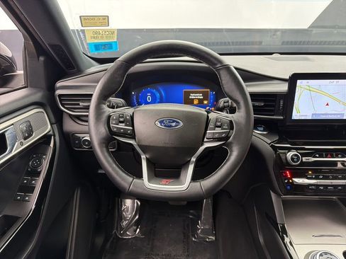 Used 2022 Ford Explorer ST w/ Equipment Group 401A image 8