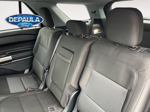Certified 2022 Ford Explorer XLT w/ Class IV Trailer Tow Package image 17