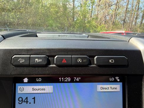 Used 2017 Ford F150 Platinum w/ Technology Package image 23