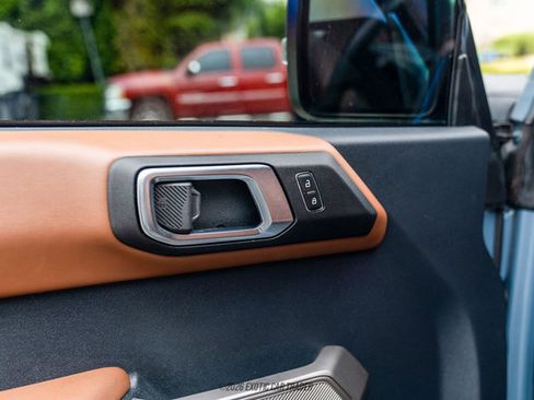 Used 2023 Ford Bronco Outer Banks image 29