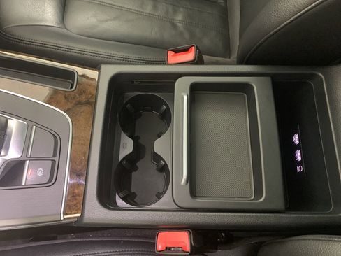 Used 2018 Audi Q5 2.0T Premium w/ Convenience Package image 30