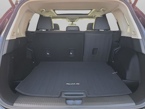 New 2026 Nissan Rogue SV image 8
