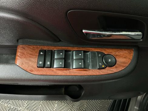 Used 2008 GMC Yukon SLE image 13