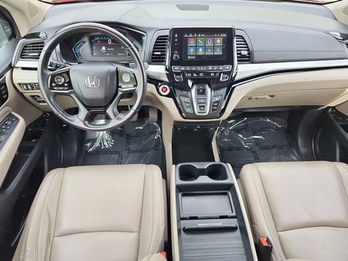 Certified 2023 Honda Odyssey Touring image 16