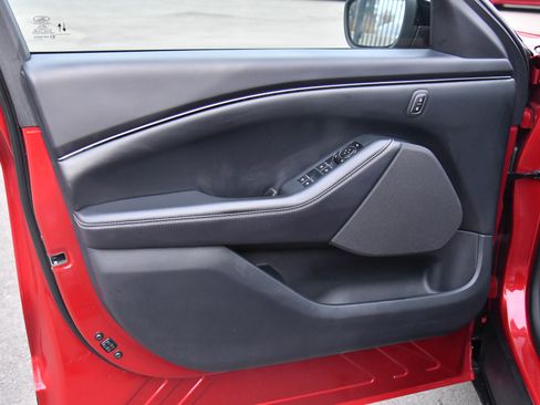 Used 2023 Ford Mustang Mach-E Select image 14